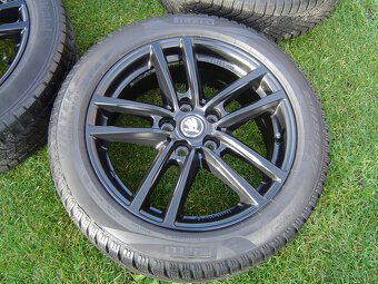 4 XZIMNÍ HLINÍKOVÁ KOLA ŠKODA KAROQ,OCTAVIA, PASSAT 215/55 R - 3