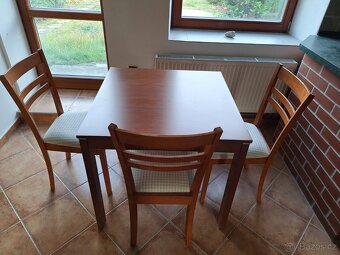 Stůl a 3 židle - 3