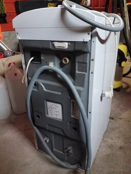 Vrchem plnena pracka - 3