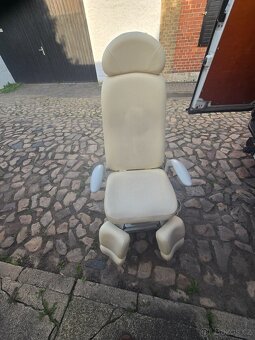 Elektricke pedikérské křeslo béžové euroclinic 1 motor - 3