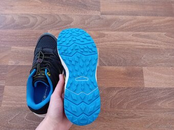 Nové tenisky Alpine Pro vel. 35 - 3