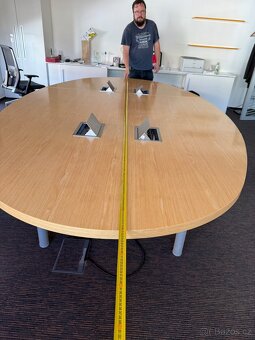 Velký oválný kancelářský stůl 320×185cm /8 osob - 3