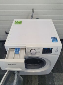 Pračka Samsung WF70F5E0N2W A+++ - 3