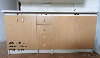 Malá kuchyňská linka (180 cm) - 3