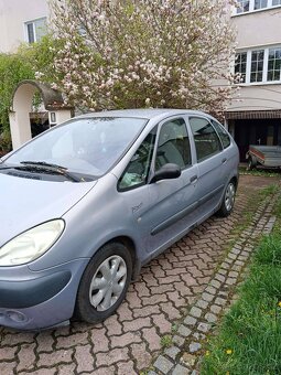 Citroen xsara picasso 1,8-16v - 3