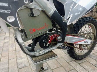 Elektrická motorka Honda CRF - 3