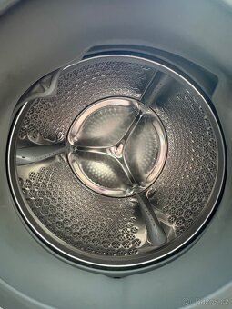 Pračka se sušičkou EAG 7000 Series Kombi - 3