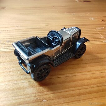 1995 figurka z Kinder - 3
