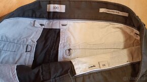 Khaki šortky Esprit, vel. 30 - 3