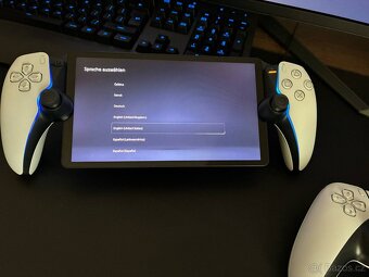 PlayStation 5 Pro + PlayStation Portal - 3