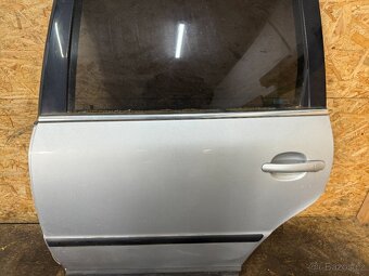 NASTROJENÉ LEVÉ ZADNÍ DVEŘE VW PASSAT B5.5 KOMBI LA7W - 3