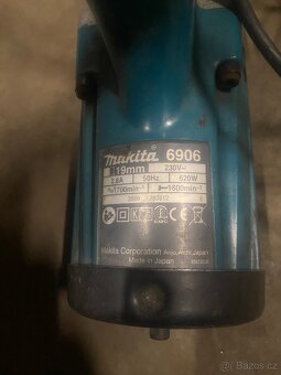 Razovy utahovak Makita 6906 - 3