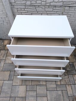 Prodám komodu IKEA se 4 zásuvkami - 3