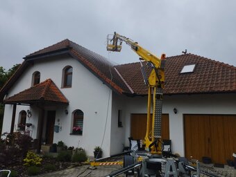 Práce z plošiny, mytí a nátěry střechy. - 3