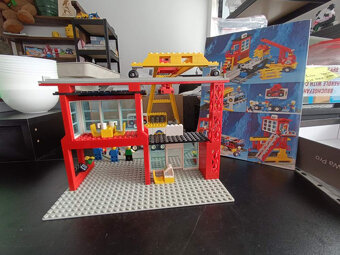 LEGO Train 9V 4555 Cargo Station +návod - 3