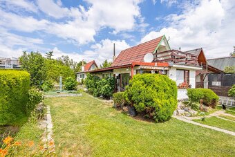 Prodej zděné chaty 2+1, 67 m2 k celoročnímu bydlení, Praha - 3