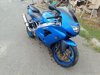 Motocykl Kawasaki ninja ZX-9R - 3
