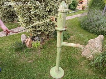 Stara litinova pumpa - 3