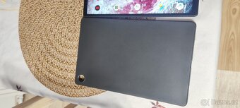 Lenovo tab m10 plus top stav - 3