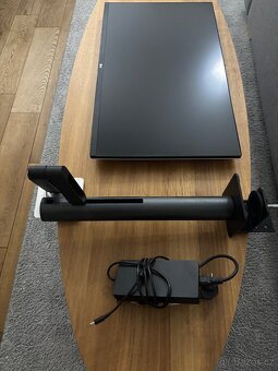 LG 31,5 4K IPS - graficky monitor - 32UN88A-W - 3