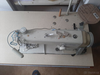 Průmyslový šicí stroj BROTHER jednojehlový - 3