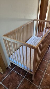 Dětská postýlka + matrace - 3