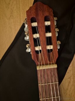 Kytara dětská CORT 3/4 s pouzdrem - 3