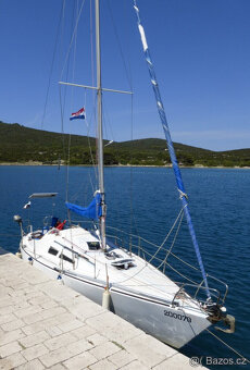 Kajutová plachetnice 9 m. - 3