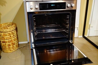 Miele nerezový vestavný sporák H2268EP - 3