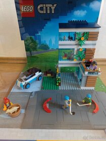 LEGO ve výstavní vitríně - 3