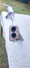 Výfuk Felície a Nissan 2000 diesel - 3