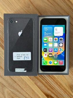 Apple iPhone 8 256GB černý + krabička, bat. 89% - 3