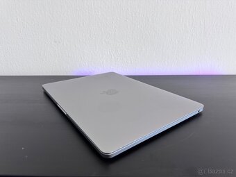 MacBook Pro 13" (2017) i5/8GB/256GB SSD – pěkný stav - 3