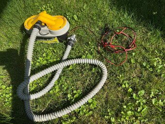Elektrická pumpa 12V,az 3PSI na člun - 3
