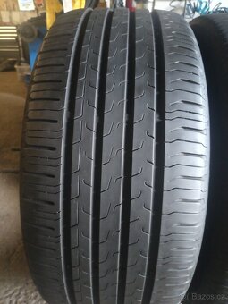 2xletní pneu 245/45/18.Continental. - 3