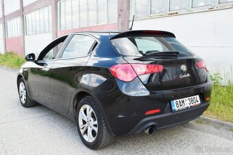 Alfa Romeo Giulietta 1.6 JTD/MANUÁL/2013/TEMPOMAT/ - 3