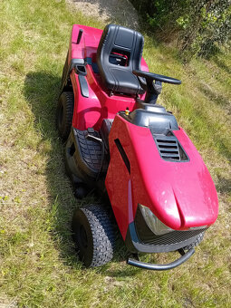 Prodám zahradní žací traktor Mountfield MTF 1430 HD ST - 3
