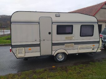 Karavan Hobby 420 DE LUXE - 3