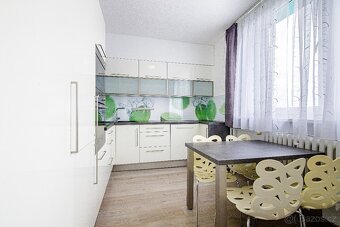 Prodej bytu 4+1 84 m² Ivana Sekaniny, Ostrava - Poruba - 3