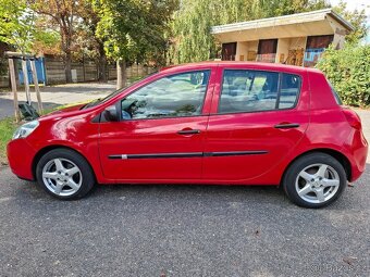 Prodám Renault Clio 1.2 48 kW Nová STK Najeto pouze 50 tisíc - 3