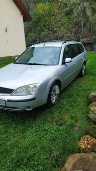 Ford Mondeo kombi, Ghia 2001 - 3