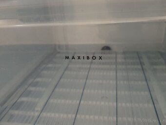 AEG  úsporný mrazák v A+ třídě 110 litrů s dovozem - 3