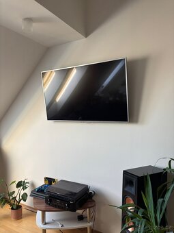 Philips 55PUS6501/12 - 55" 4K TV s Ambilight - 3