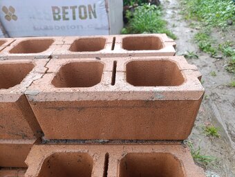 Simple block plotové tvarovky pressbeton - 3