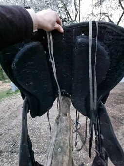 Westernové sedlo bezkostrové - 3