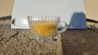 Svíčka meduňkový šálek čaje - 3