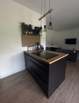 Moderní černá linka s ostrůvkem,6164 - 3