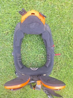 Chránič krku Ufo - 3