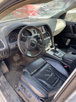 Audi q7 3.0 tdi 171kw Nahradni Dily - 3