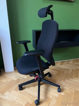 Herman Miller Vantum Obsidian Black - 3
